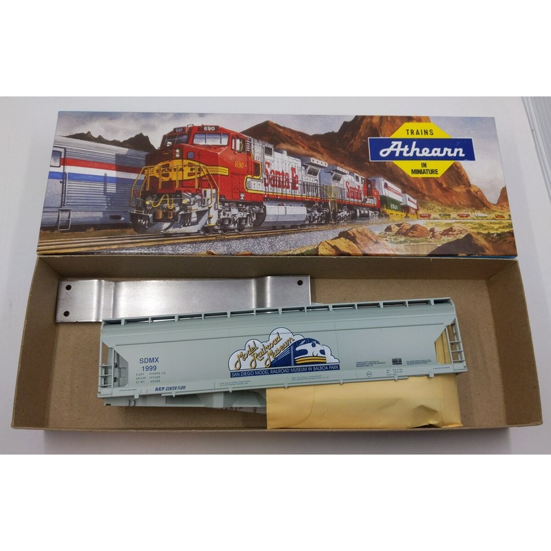 Athearn HO San Diego Model Railroad Museum Grain Car