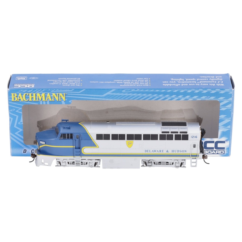 Bachmann 61806 HO D&H Baldwin RF16A Sharknose Diesel Locomotive #1216 w/DCC LN/Box