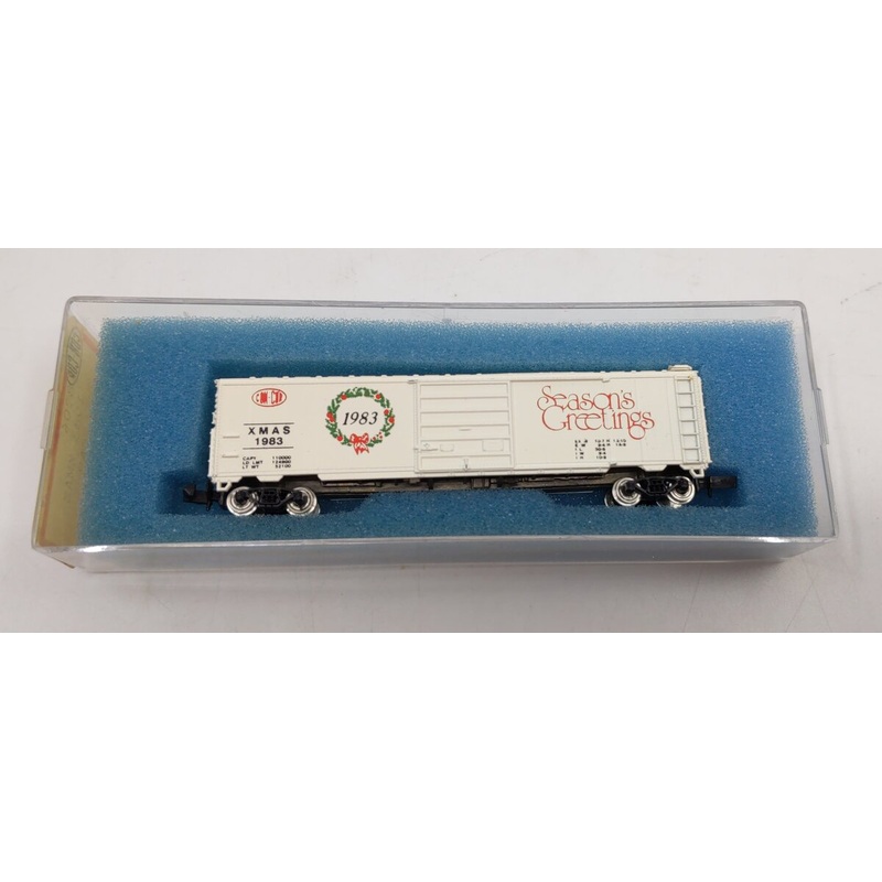 Con-Cor 8306 N Scale Season’s Greetings Christmas Collector’s Boxcar #1983 EX/Box
