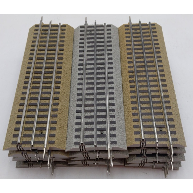 Lionel 6-12014 FasTrack 10 Inch Straight Track (15) EX