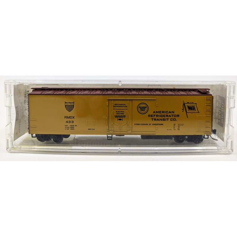 Micro-Trains 06900050 N RMDX 51′ 3 3/4 Rivet Side Mechanical Reefer #433 LN/Box
