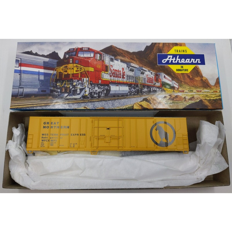 Athearn 5477 HO WFCX CB&Q GN Great Northern 57′ Mech Reefer 8873 kit