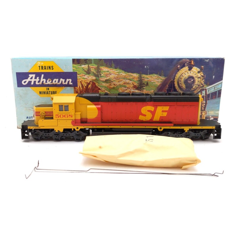 Athearn 4463 HO Santa Fe SD 40-2 Dummy Diesel Locomotive #5068 EX/Box