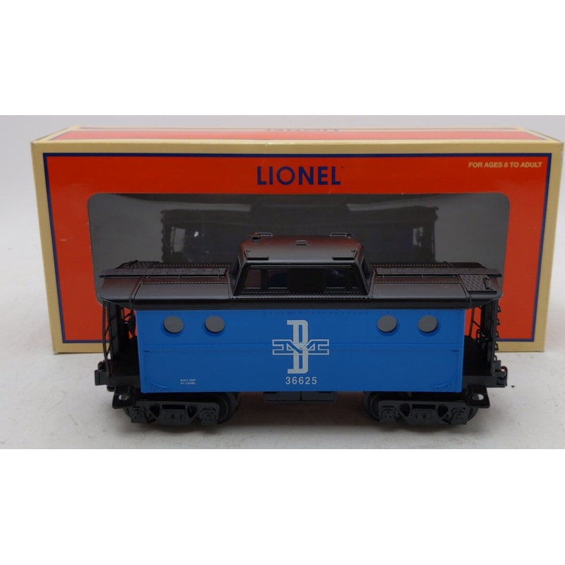Lionel 6-36625 O Gauge Boston & Main  Illuminated Caboose LN/Box