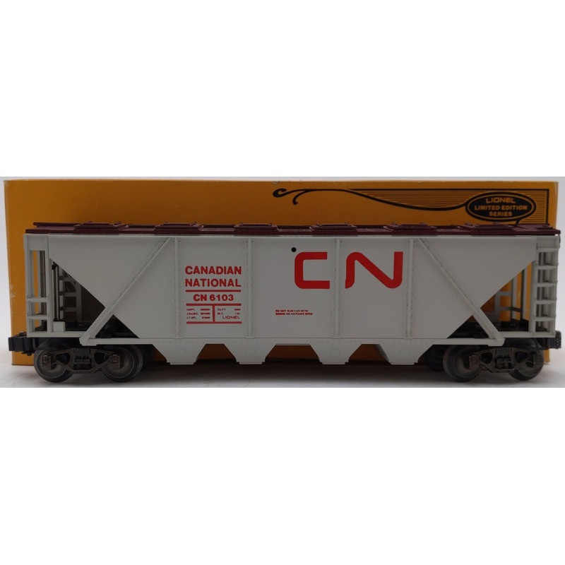 Lionel 6-6103 O Scale CN Covered Hopper EX/Box
