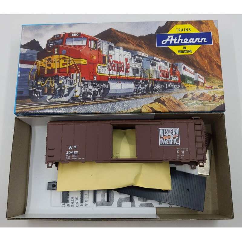 Athearn 5396 Northern Pacific Wide Vision Caboose Kit