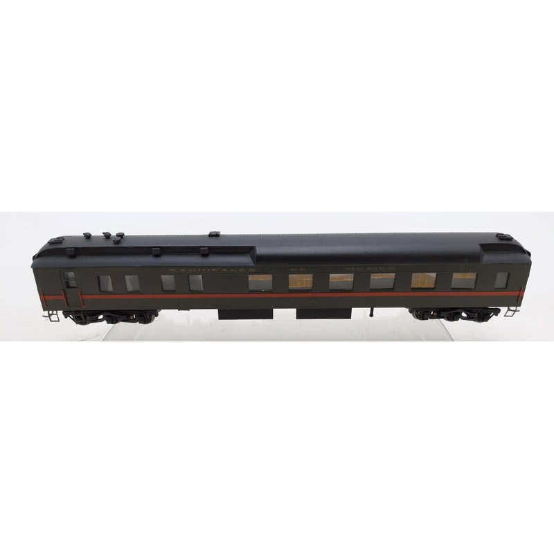 HO BRASS Nacionales De Mexico Passenger Car -Painted EX