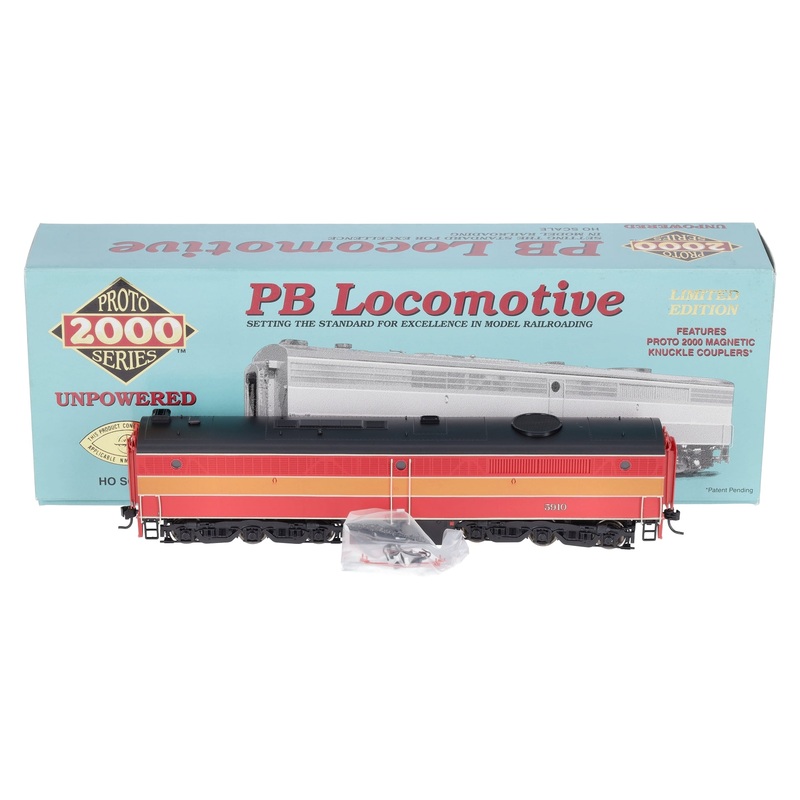 Proto 2000 21690 HO SP Unpowered PB Diesel Locomotive w/Dynamic Brakes #5910 NIB
