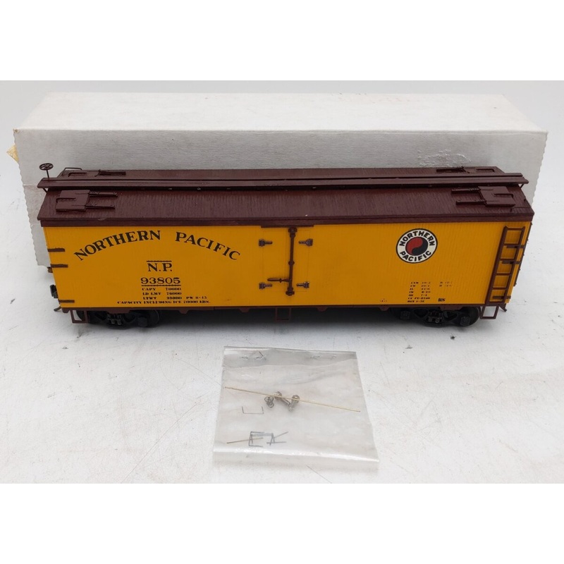 All-Nation 5422 O Scale Assembled N.P. 40ft Wood Reefer Box Car EX/Box