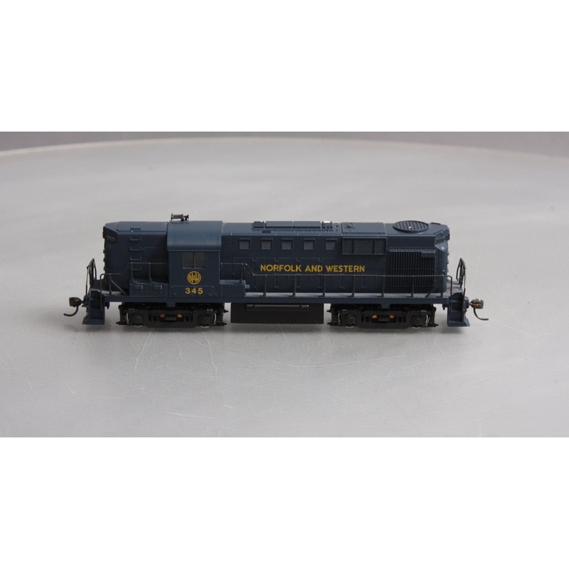 Atlas 7092 HO Scale Norfolk & Western Diesel Locomotive #345 LN/Box