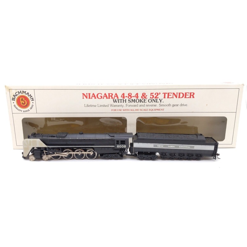 Bachmann 41-540-20 HO Scale New York Central 4-8-4 Steam Locomotive & Tender EX/Box