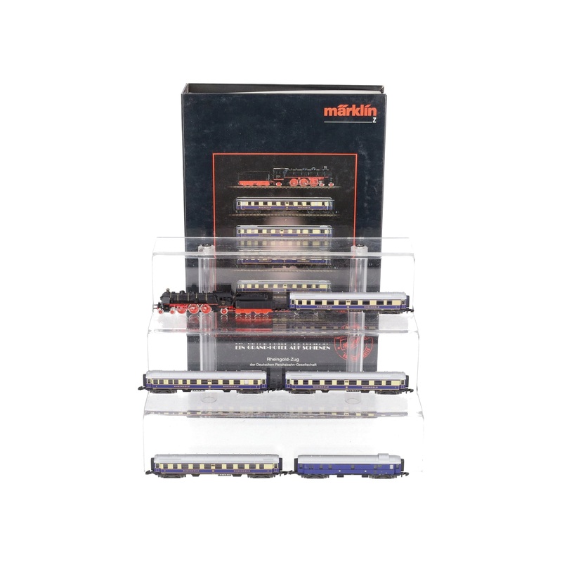 Marklin 8133 Z Gauge Rheingold Steam Passenger Train Set LN/Box