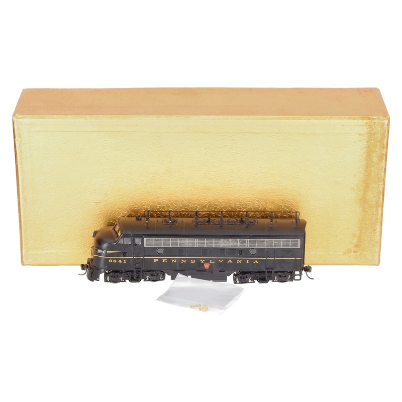 Oriental Limited HO Brass PRR EMD F7A Ph11500HP Diesel Locomotive – Painted EX/Box