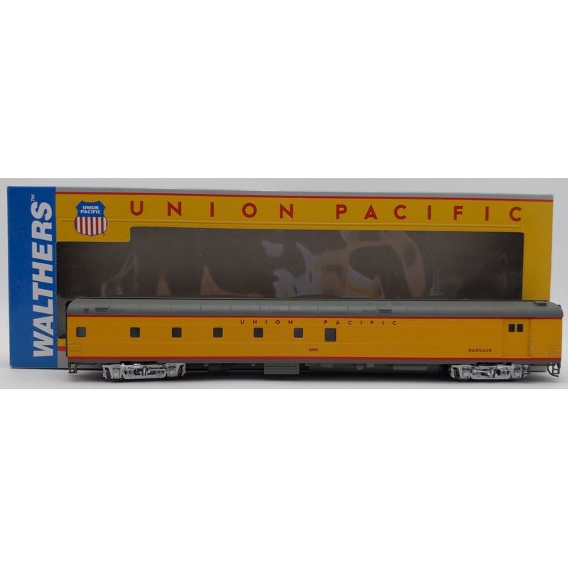 Walthers 932-9560 HO Scale Union Pacific Cities Series ACF Baggage Dormitory Car LN/Box