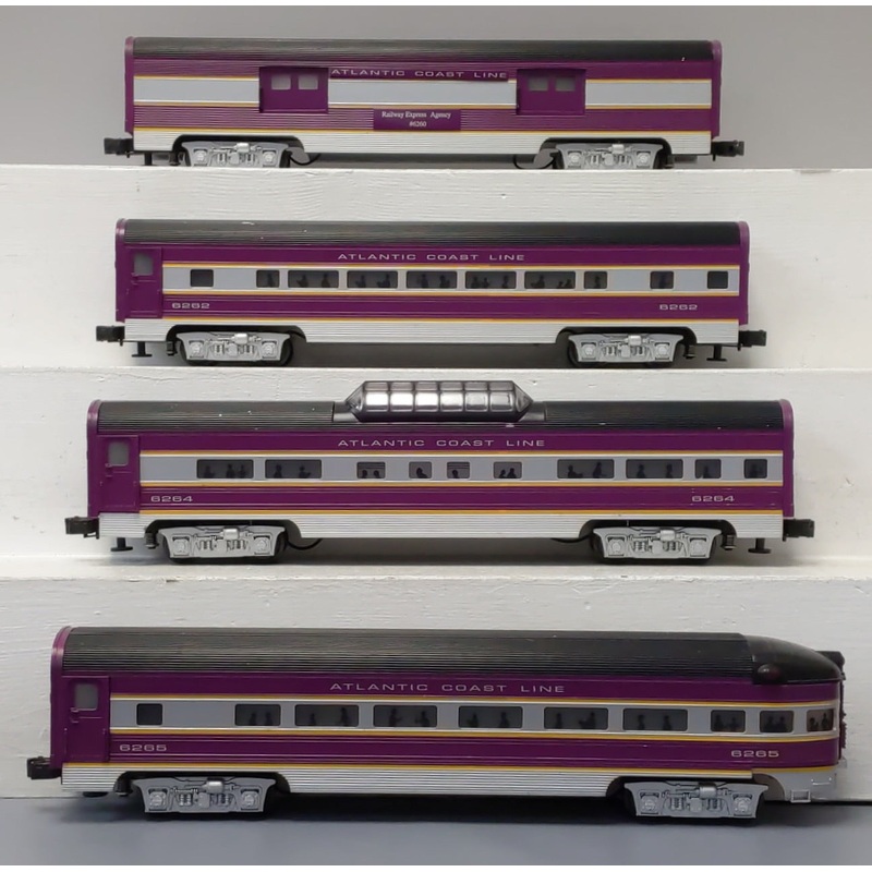 Williams 43060 O Gauge ACL 60 Ft. Aluminum Streamlined 4-Car Passenger Set LN