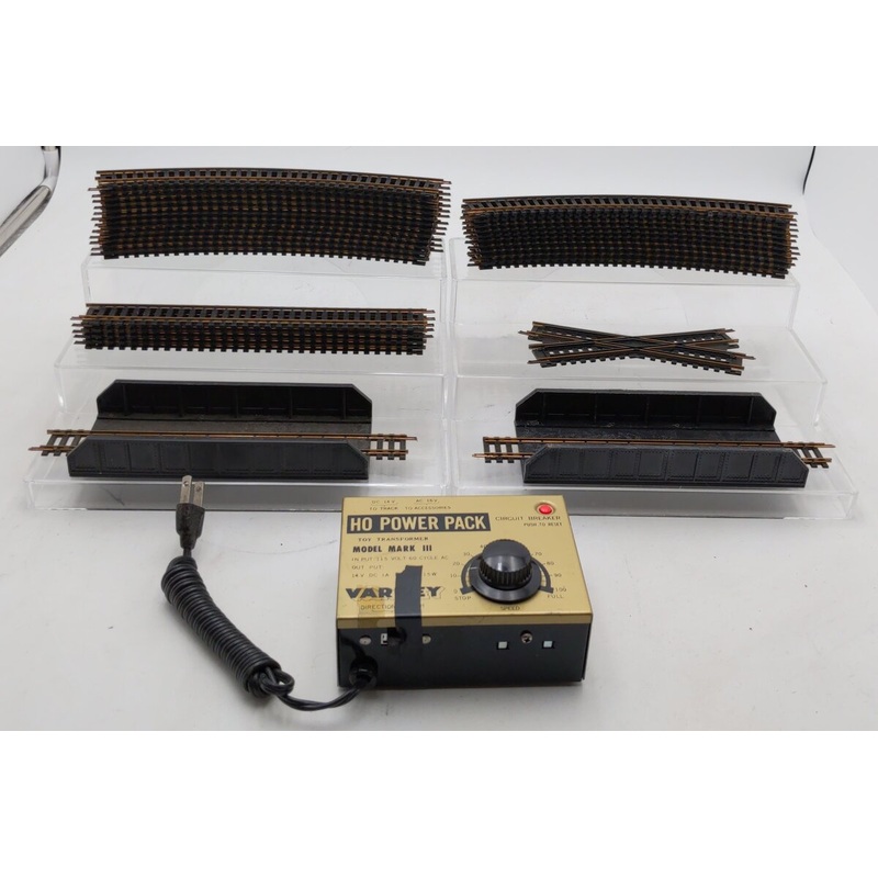 Assorted HO Scale Track (Lionel), Girder(Atlas), & Transformer(Varney) [32] EX