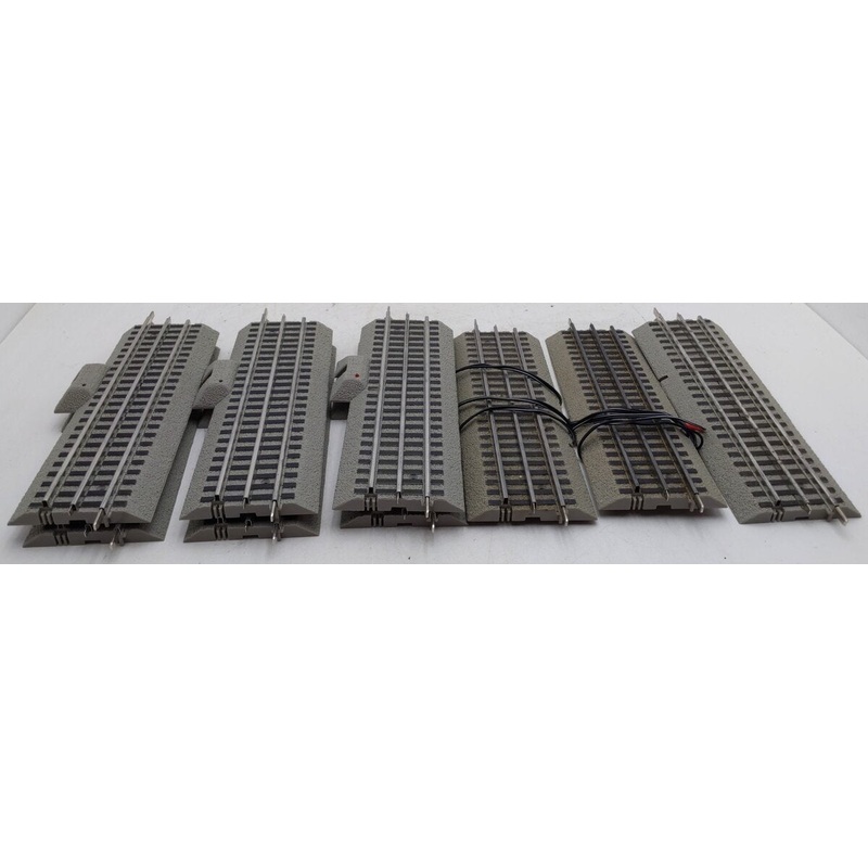 Lionel Fastrack O Gauge Assorted 10 Straight Track Terminal Section (9) VG