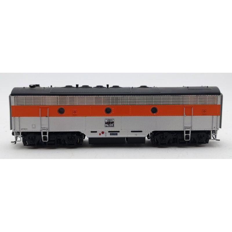 Broadway Limited 437B HO Western Pacific F7B Powered Diesel Locomotive #921C EX