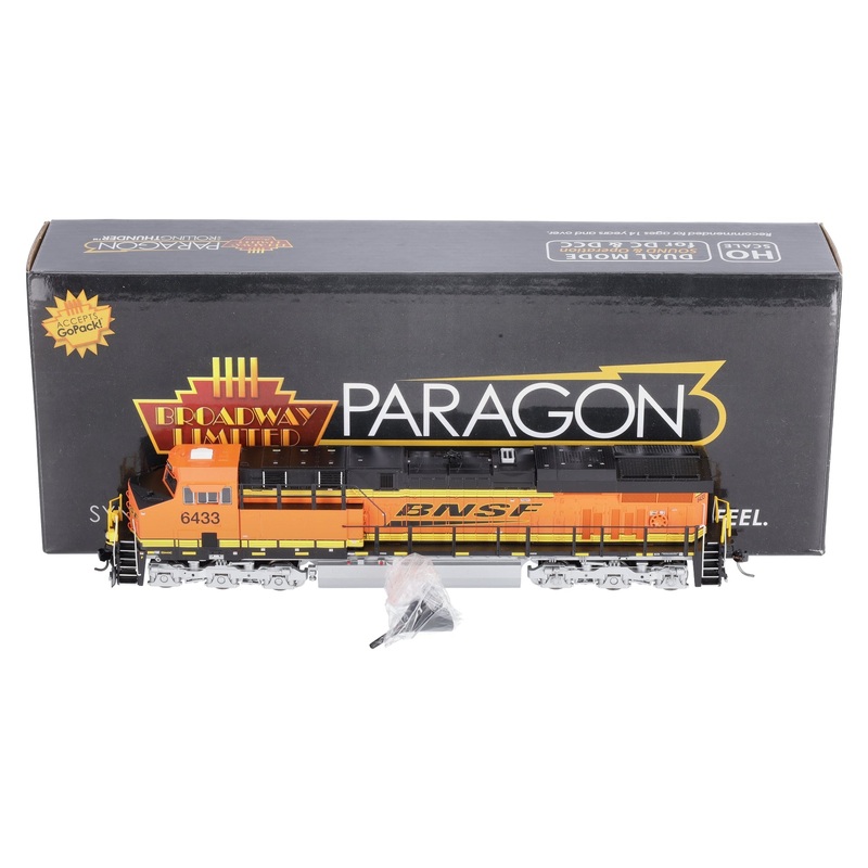 Broadway Limited 5860 HO BNSF GE ES44AC Diesel Locomotive Sound/DC/DCC #6433 MT/Box