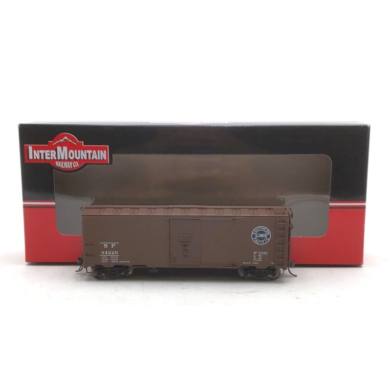 InterMountain 45787-06 HO Scale Southern Pacific 40′ 1937 AAR Box Car #84226 EX/Box