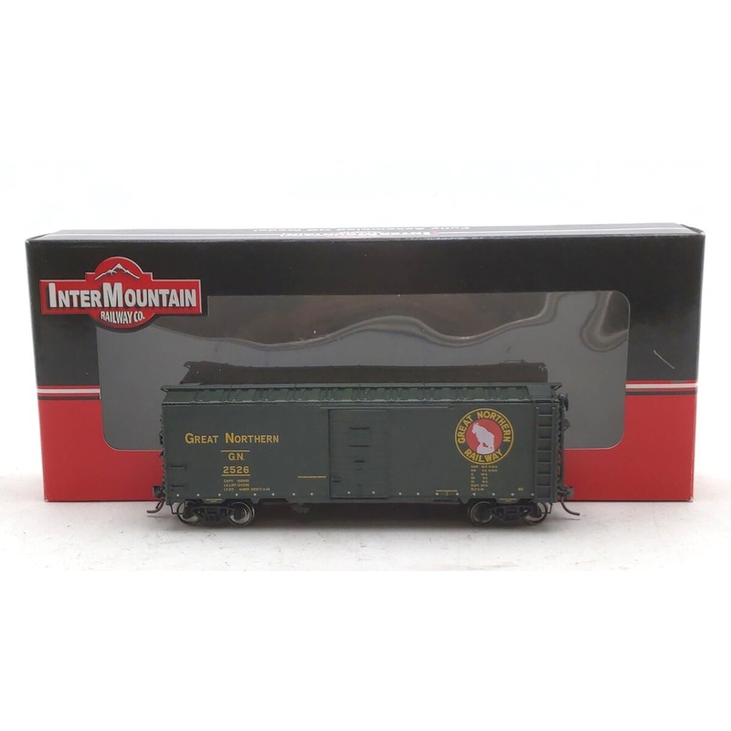 InterMountain 46010-13 HO Scale Great Northern 12 Panel 40′ Box Car #2526 EX/Box