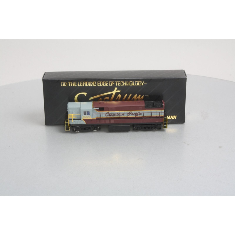 Spectrum 81209 HO Canadian Pacific Fairbanks-Morse H1644 Diesel Locomotive #8554 LN/Box