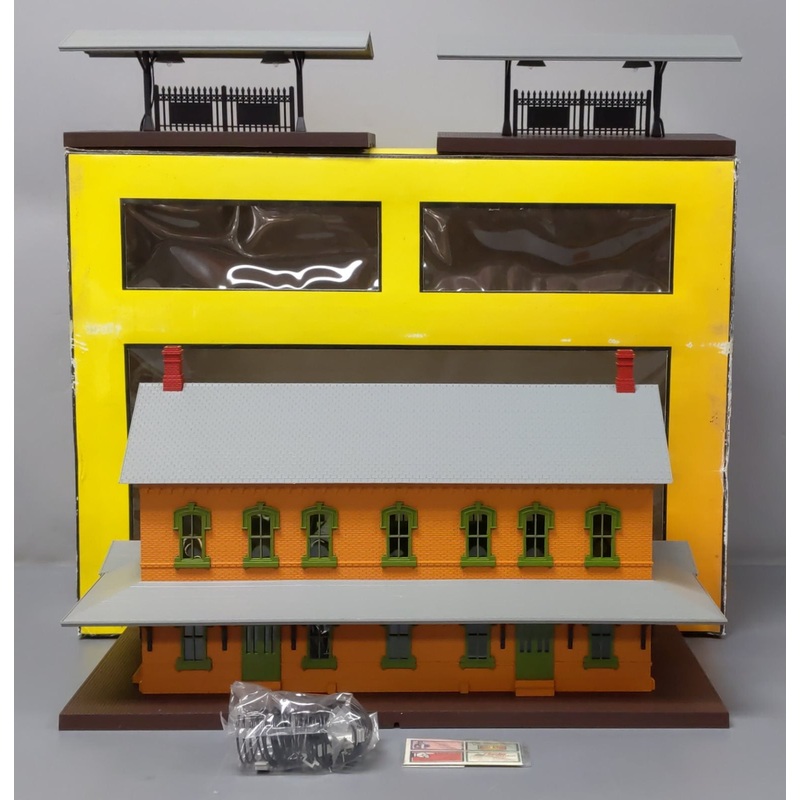 MTH 30-9005 O Gauge Passenger Station with 2 Platforms EX/Box