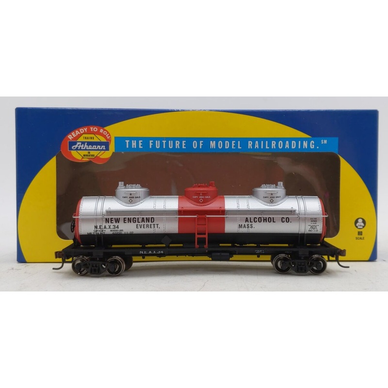 Athearn 74460 New England Alcohol 3-Dome Tank Car #34 LN/Box