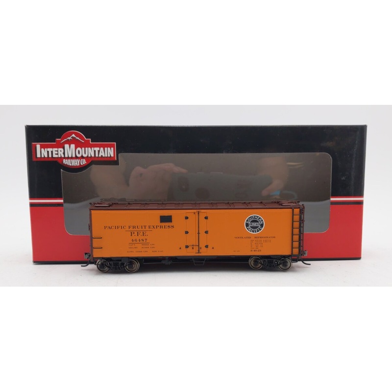 InterMountain 45509-46 HO Scale PFE R-40-23 Refrigerator Car #46487 EX/Box