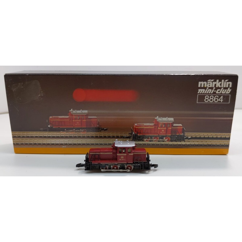 Marklin 8864 Z Scale DB BR 260 Diesel Switcher Locomotive LN/Box