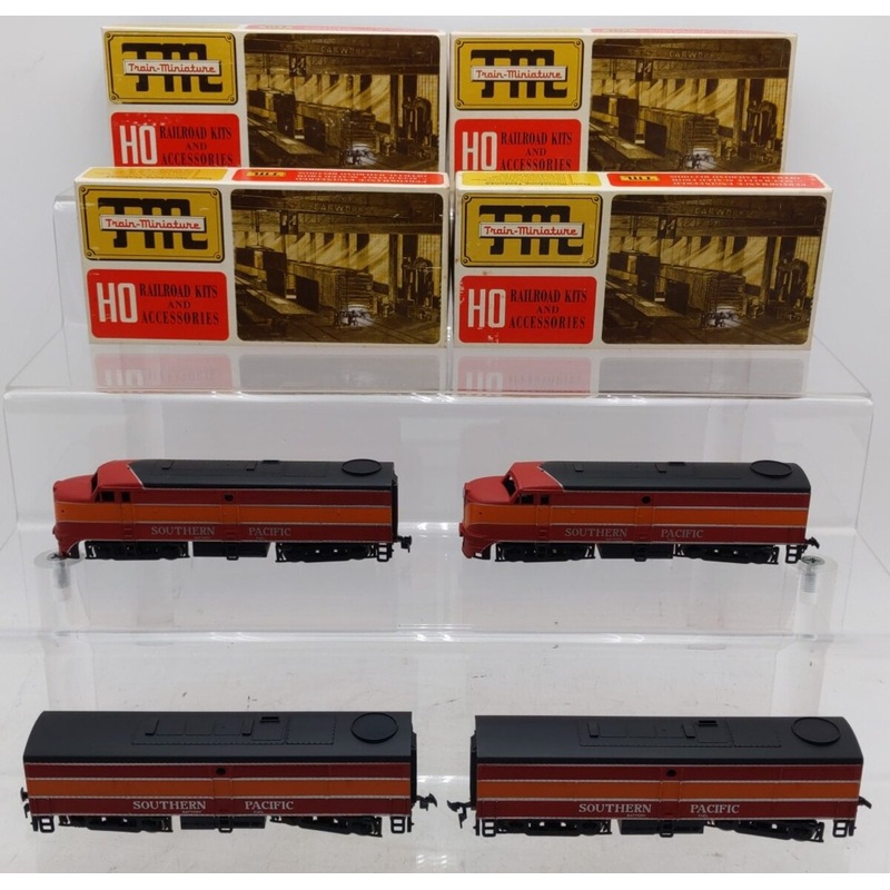 Train Miniature HO Alco FA-1/FB-1 Diesel Locomotives (PWD&DMY) #1001/#1051 [4] EX/Box