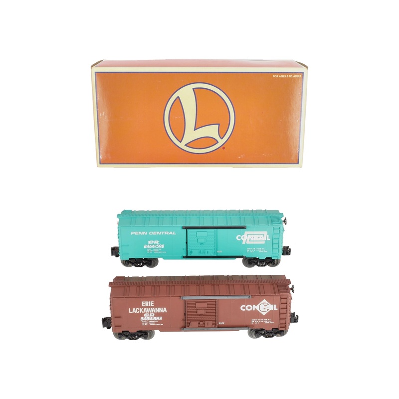 Lionel 6-21756 O Gauge Overstamped CR/PC Boxcars (Set of 2) EX/Box