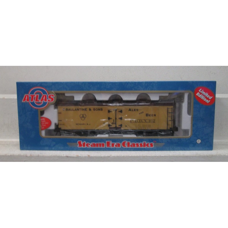 Atlas 8173-2 O Gauge Ballantine Beer 40′ Wood Reefer #102 – 3 Rail NIB