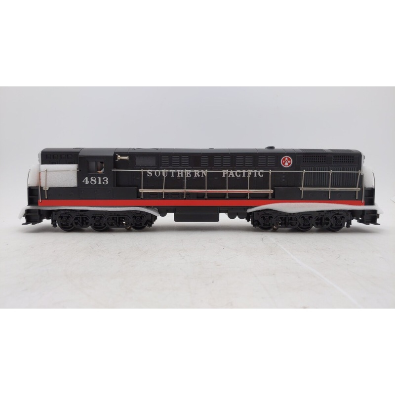 MTH 30-2806-3 Southern Pacific FM Trainmaster Non-Powered Diesel Engine #4812 EX