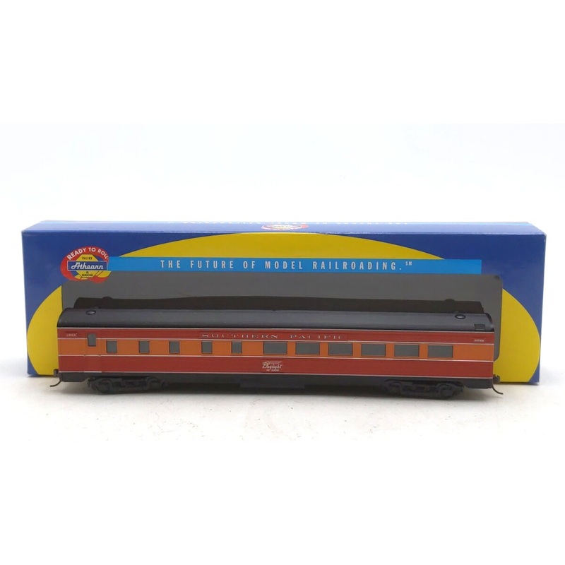 Athearn 7962 HO Scale Southern Pacific/Daylight Streamlined Diner LN/Box