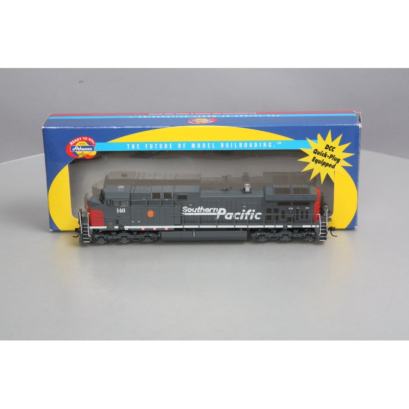Athearn 7977 HO Southern Pacific AC4400 Diesel Locomotive #146 NIB