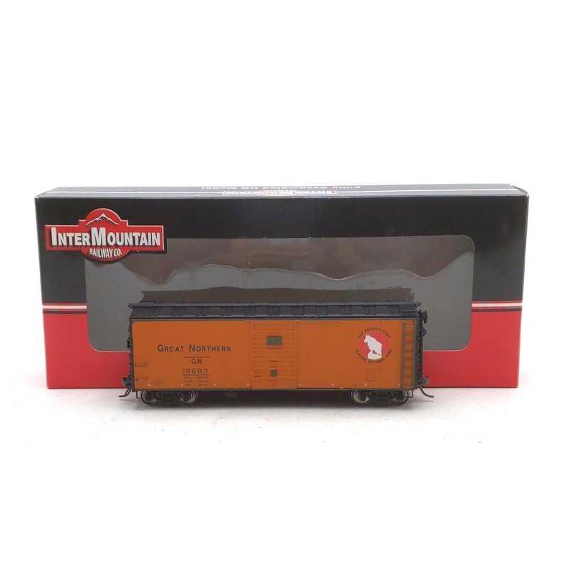 InterMountain 46056-04 HO Scale Great Northern Plywood  Panel Box Car #10603 LN/Box
