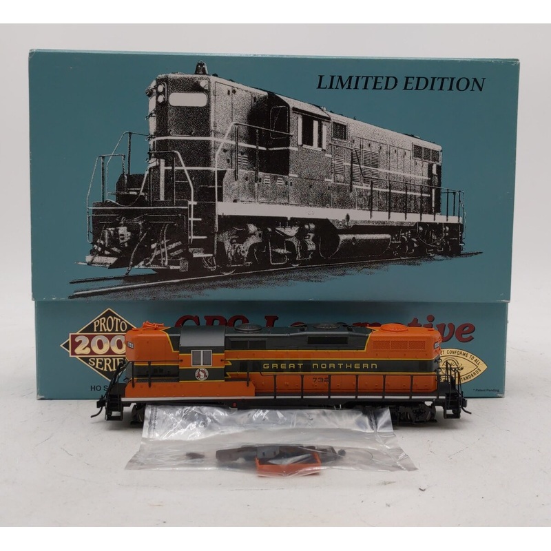 Proto 2000 21695 HO Great Northern Phase III GP9 Diesel Locomotive #732 LN/Box