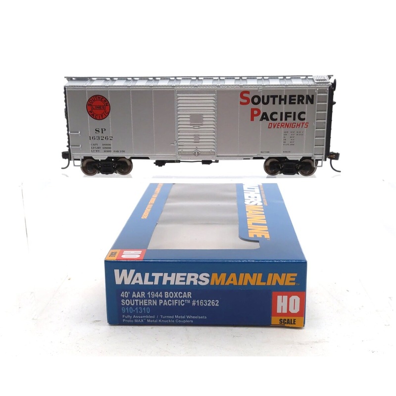 Walthers 910-1310 HO Scale Southern Pacific 40′ AAR 1944 Boxcar #163262 NIB