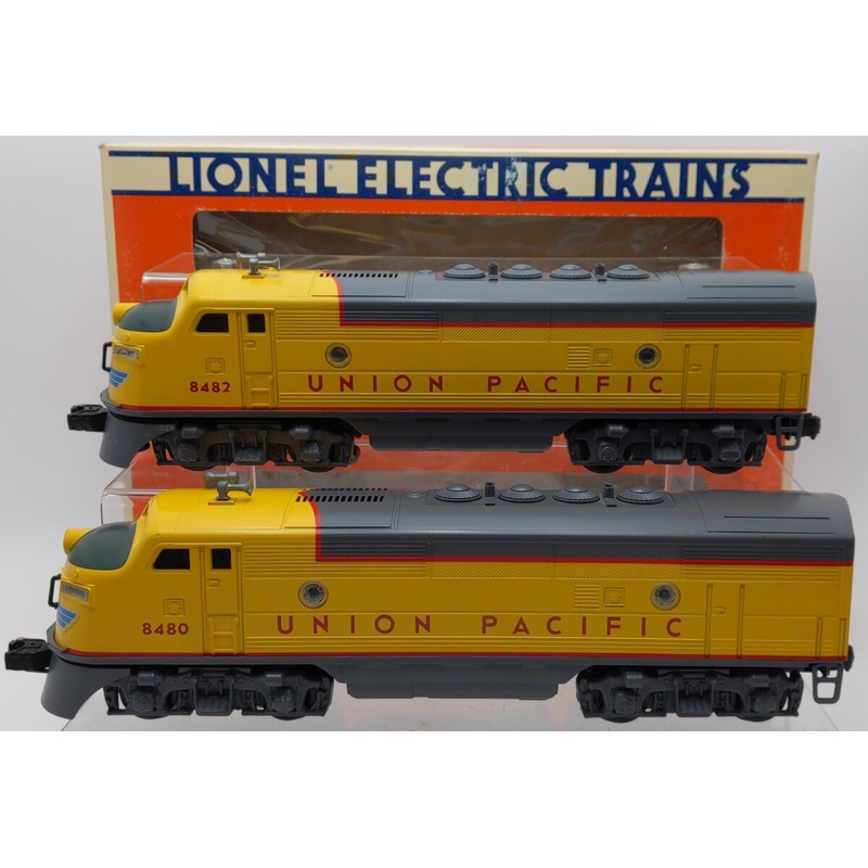 Lionel 6-8480 O Union Pacific Powered and Dummy F3 AA Diesel Set #8480/8482 EX/Box