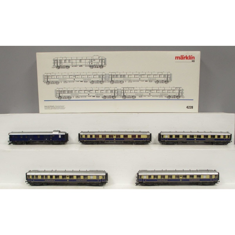 Marklin 4228 HO Scale German Federal Railway (DB) Rheingold Car Set EX/Box