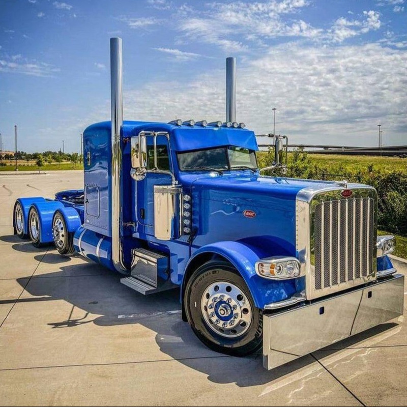 B21-10D-18-1123 18, Boxed, Blind Mount, Tow Holes