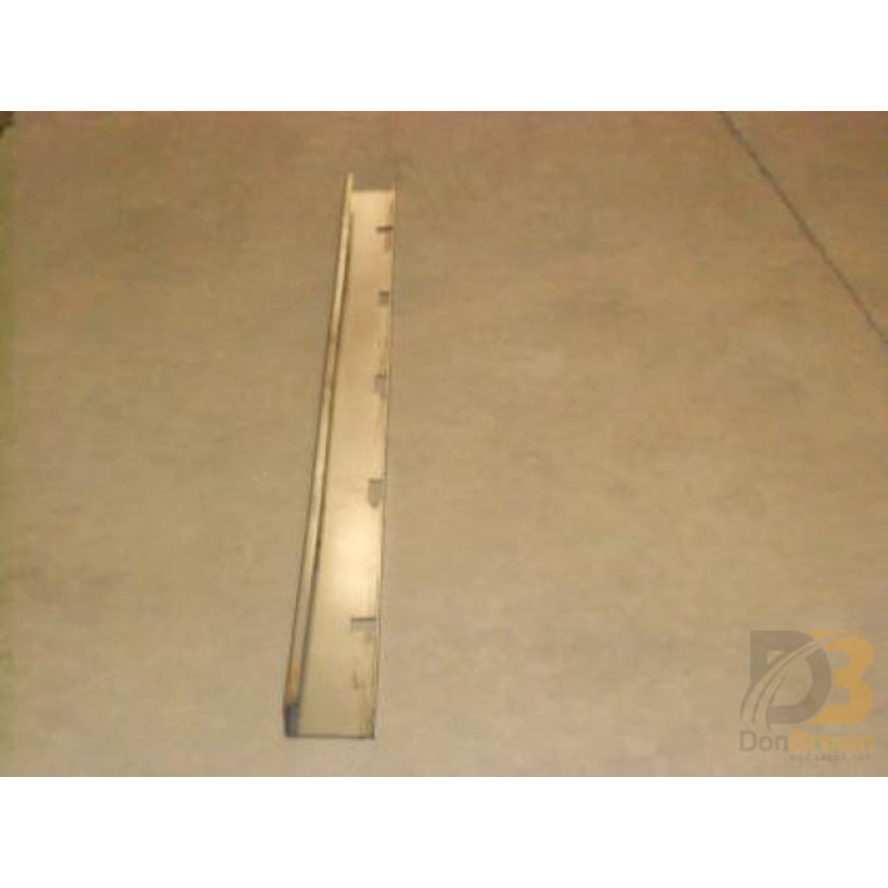 CROSSMEMBER, 84, NOTCHED, NARROW BODY 02062360