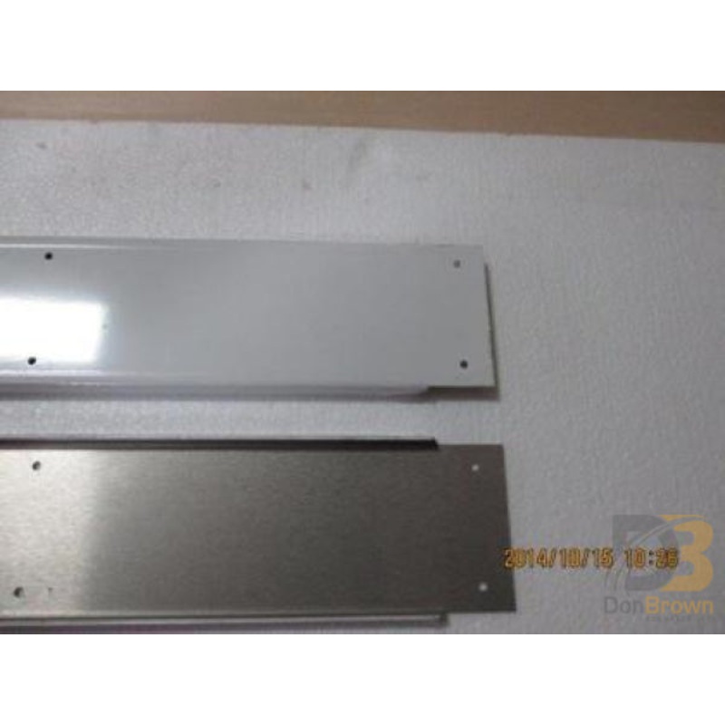 EXTERIOR CENTER WINDOW TRIM, GEN2 SCHOOL BUS, ACTIVITY, 2011 19-018-337