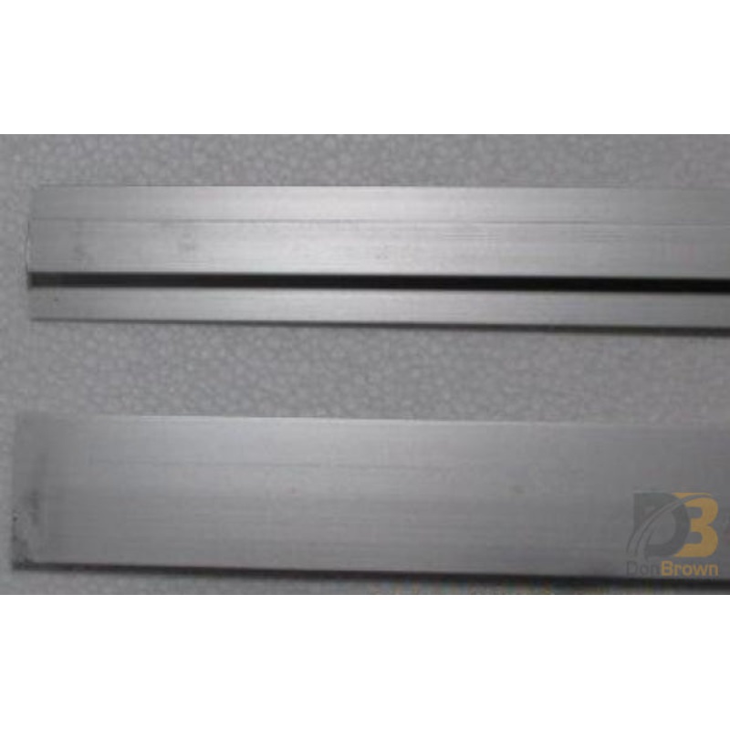 EXTRUSION, CEILING PANEL TRIM 19-020-002