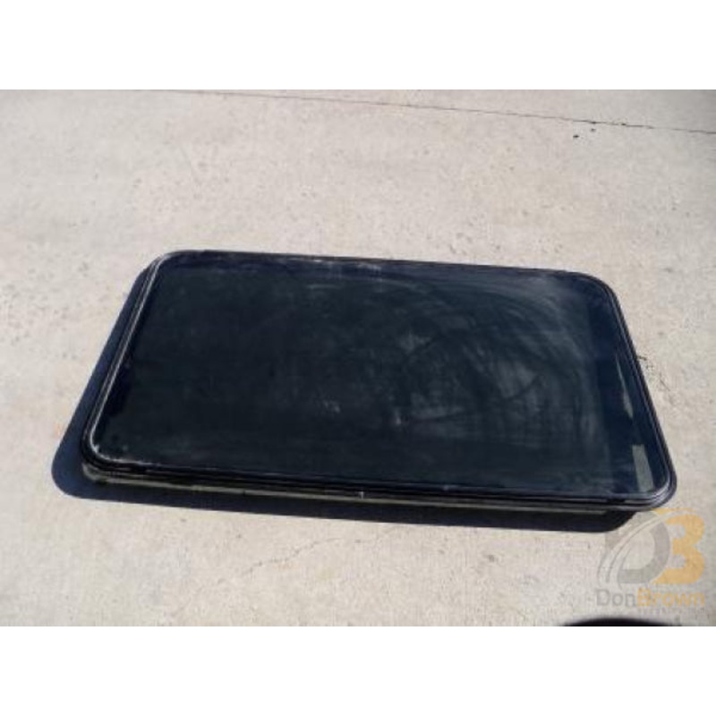 WINDOW, 53 X 32, SOLID, EGRESS, 31%,FLAT, REAR LOW PRO WINDOW 35001110